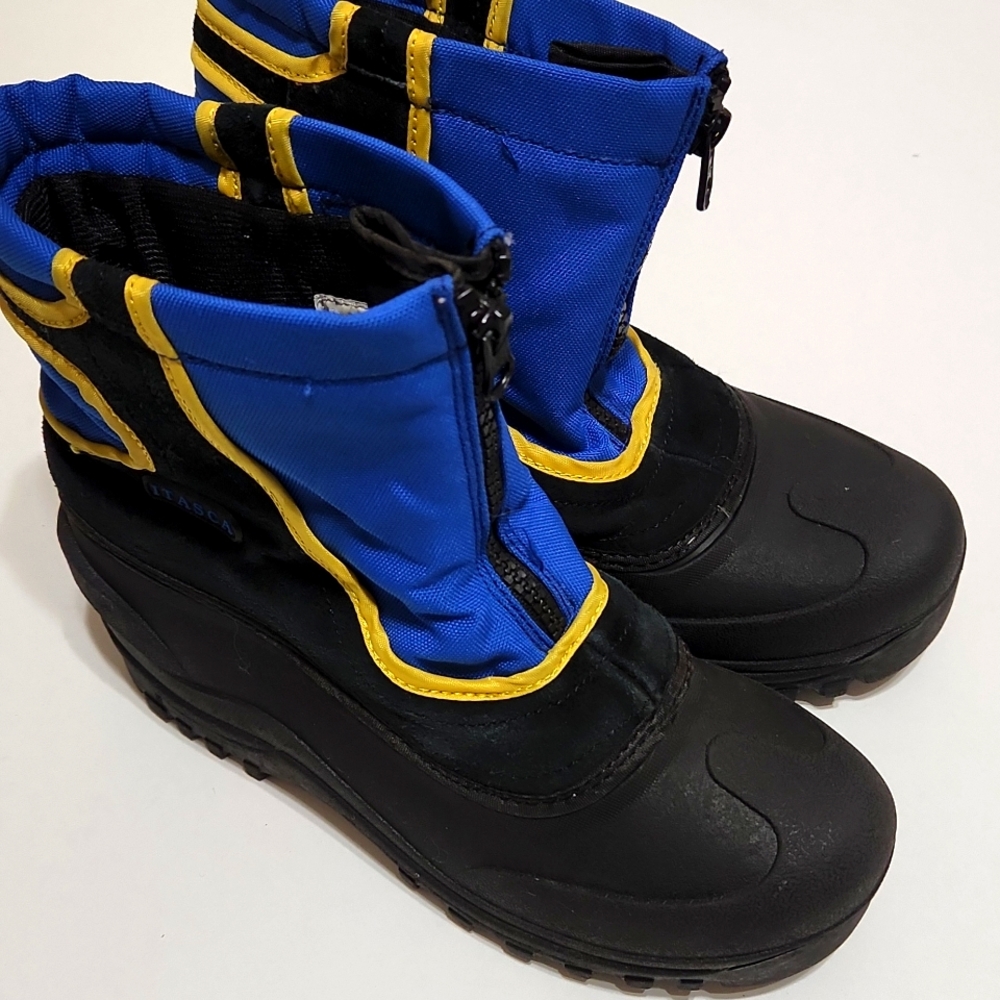 Boy's Snow Boots "Snow Stompers" Size 4